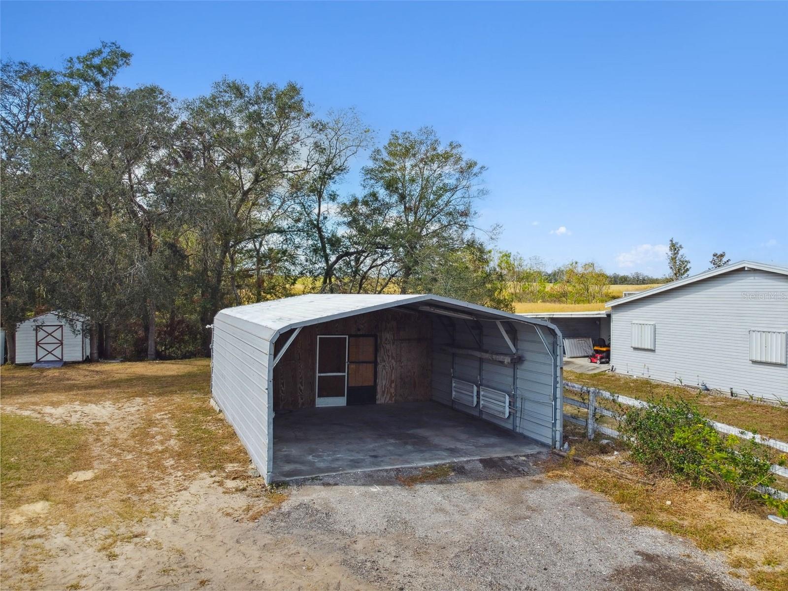 9617 SILVERBEND DR, DADE CITY, FL, 33525