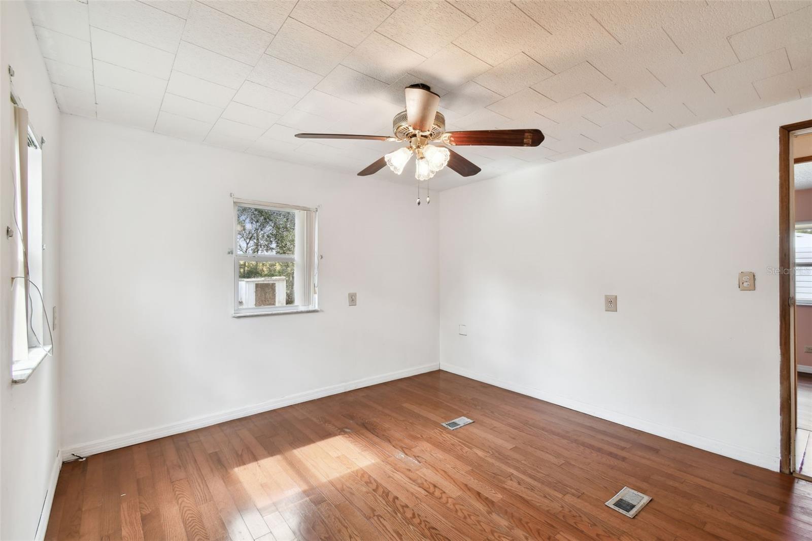 9617 SILVERBEND DR, DADE CITY, FL, 33525
