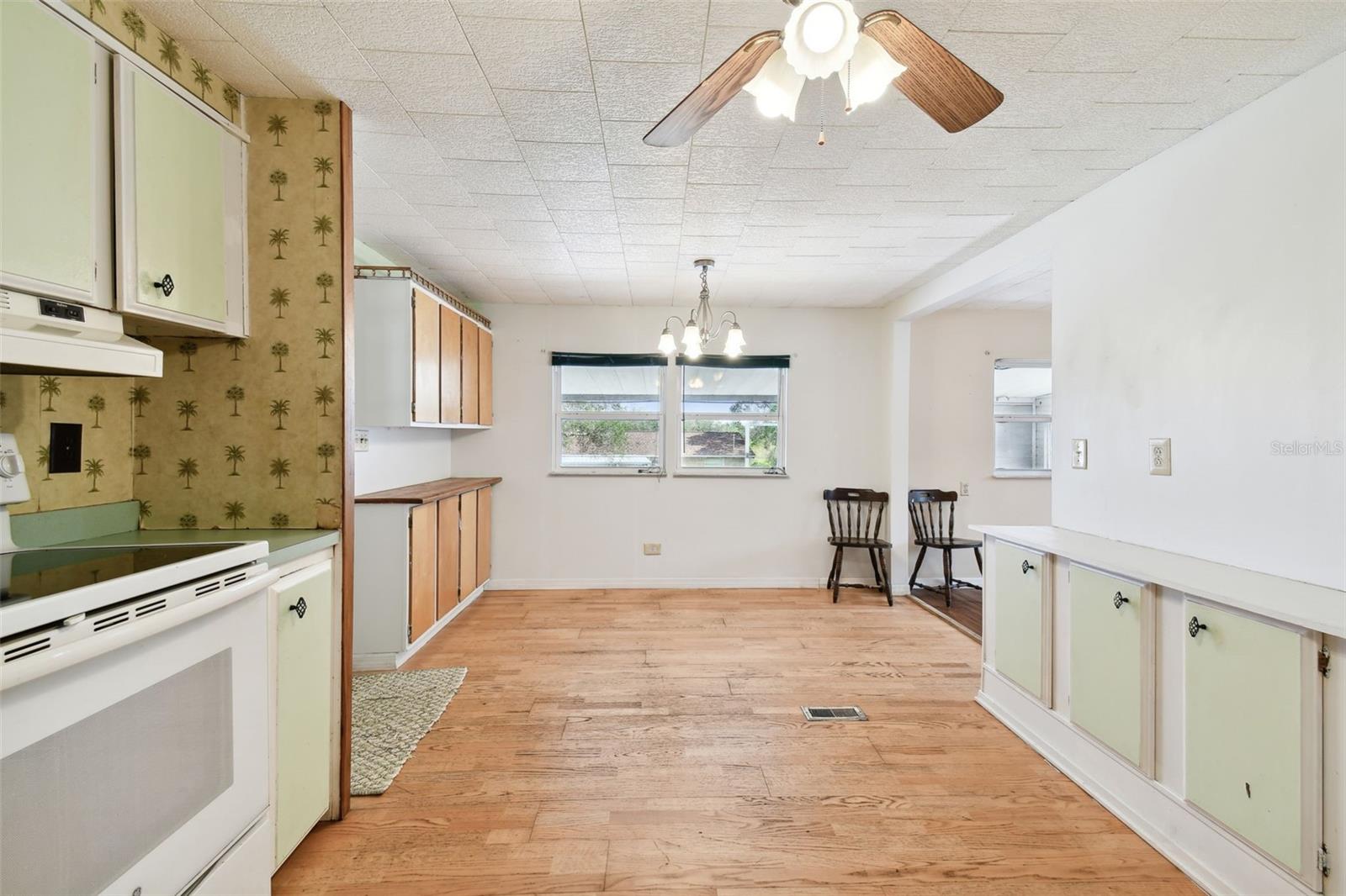 9617 SILVERBEND DR, DADE CITY, FL, 33525