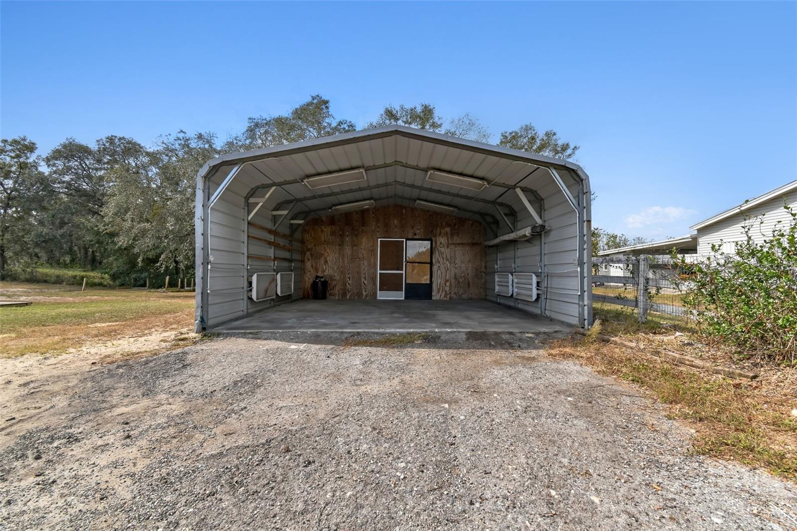 9617 SILVERBEND DR, DADE CITY, FL, 33525