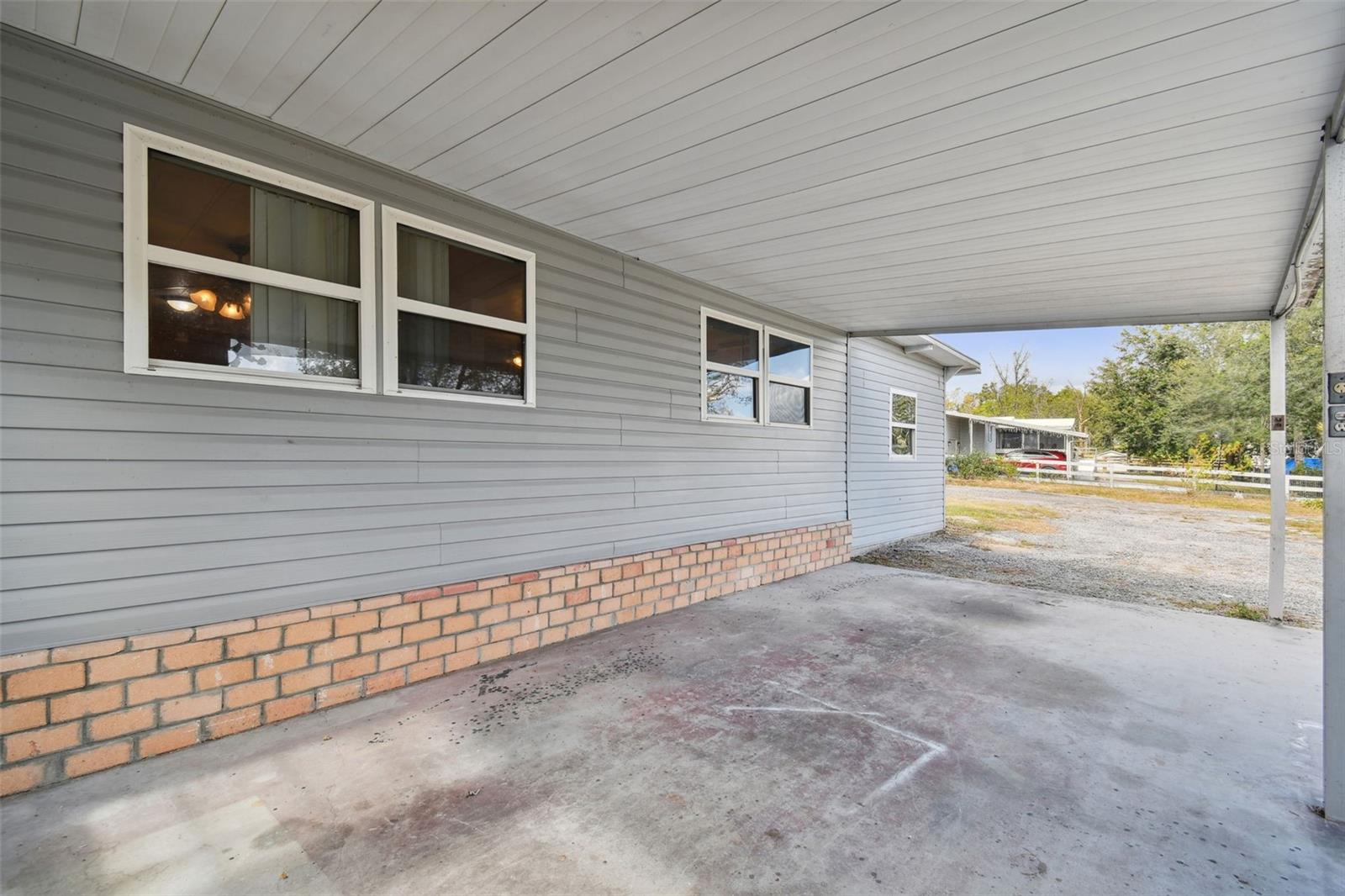 9617 SILVERBEND DR, DADE CITY, FL, 33525