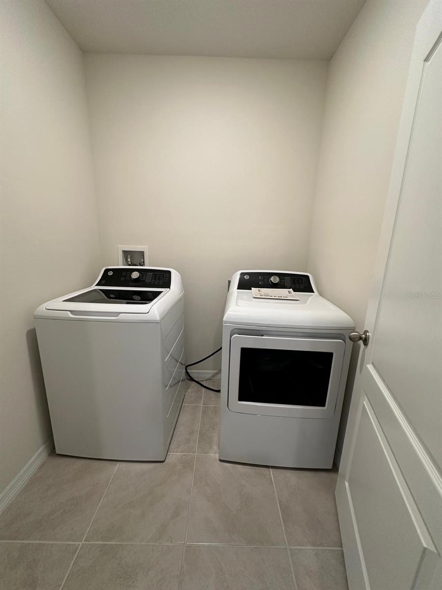 1727 BUCKEYE RD, DAVENPORT, FL, 33837