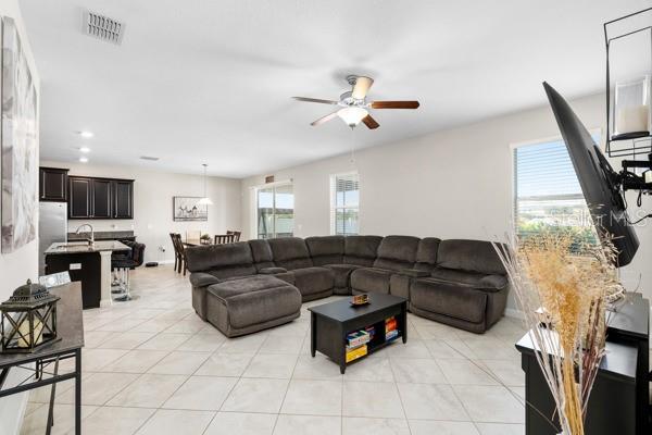 11760 WINTERSET COVE DR, RIVERVIEW, FL, 33579