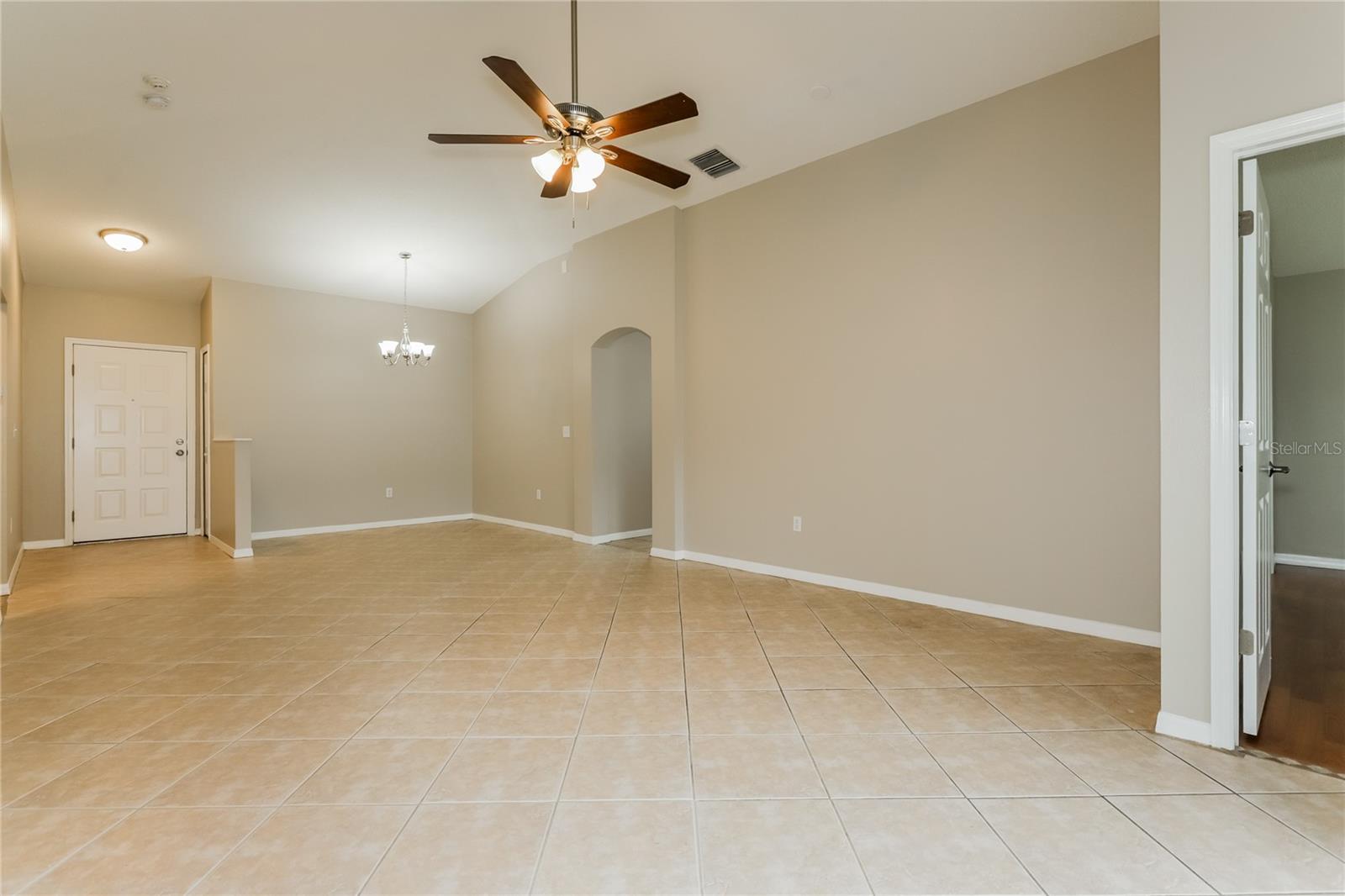 3147 PINE TOP DR, VALRICO, FL, 33594