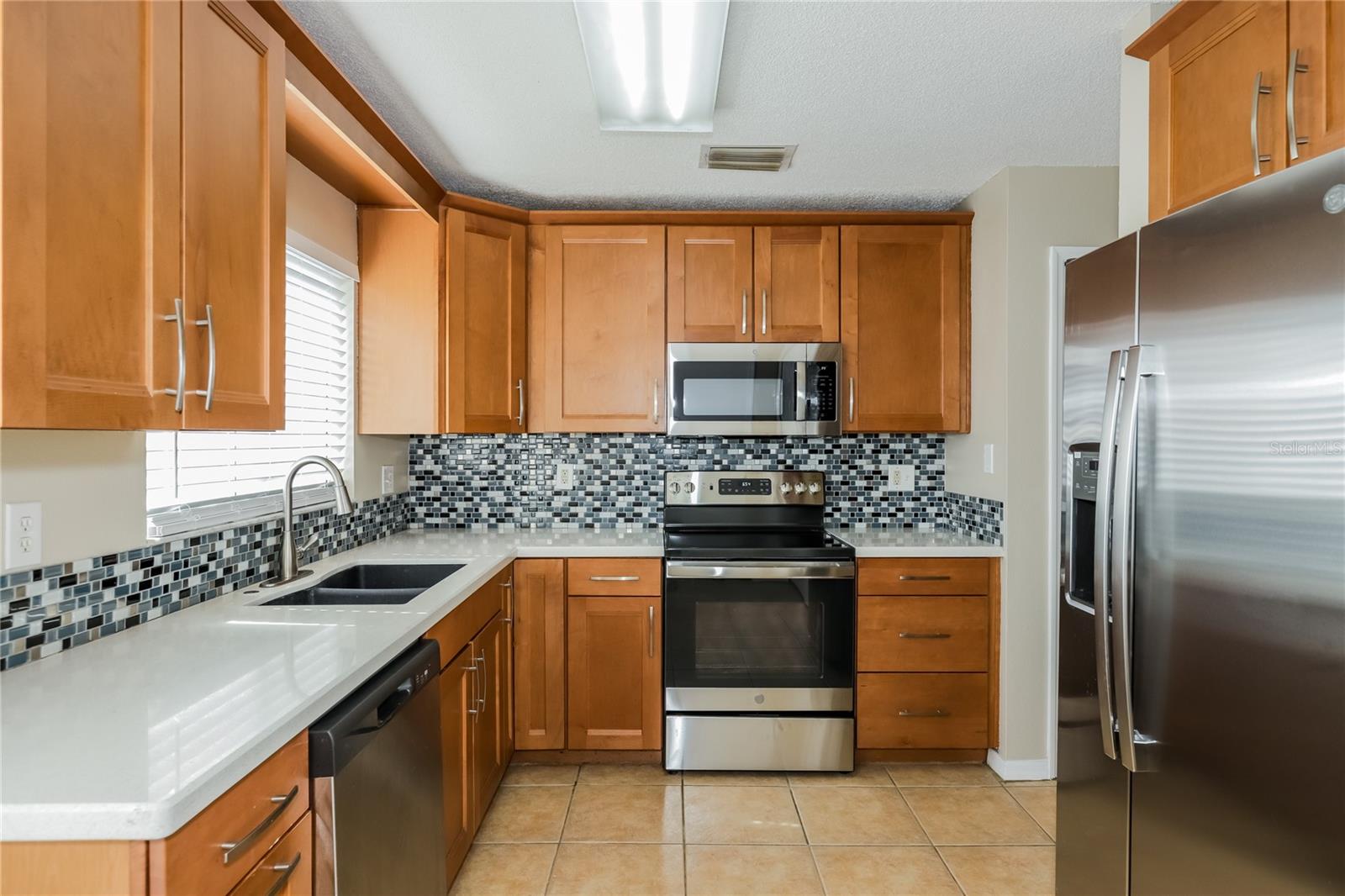 3147 PINE TOP DR, VALRICO, FL, 33594