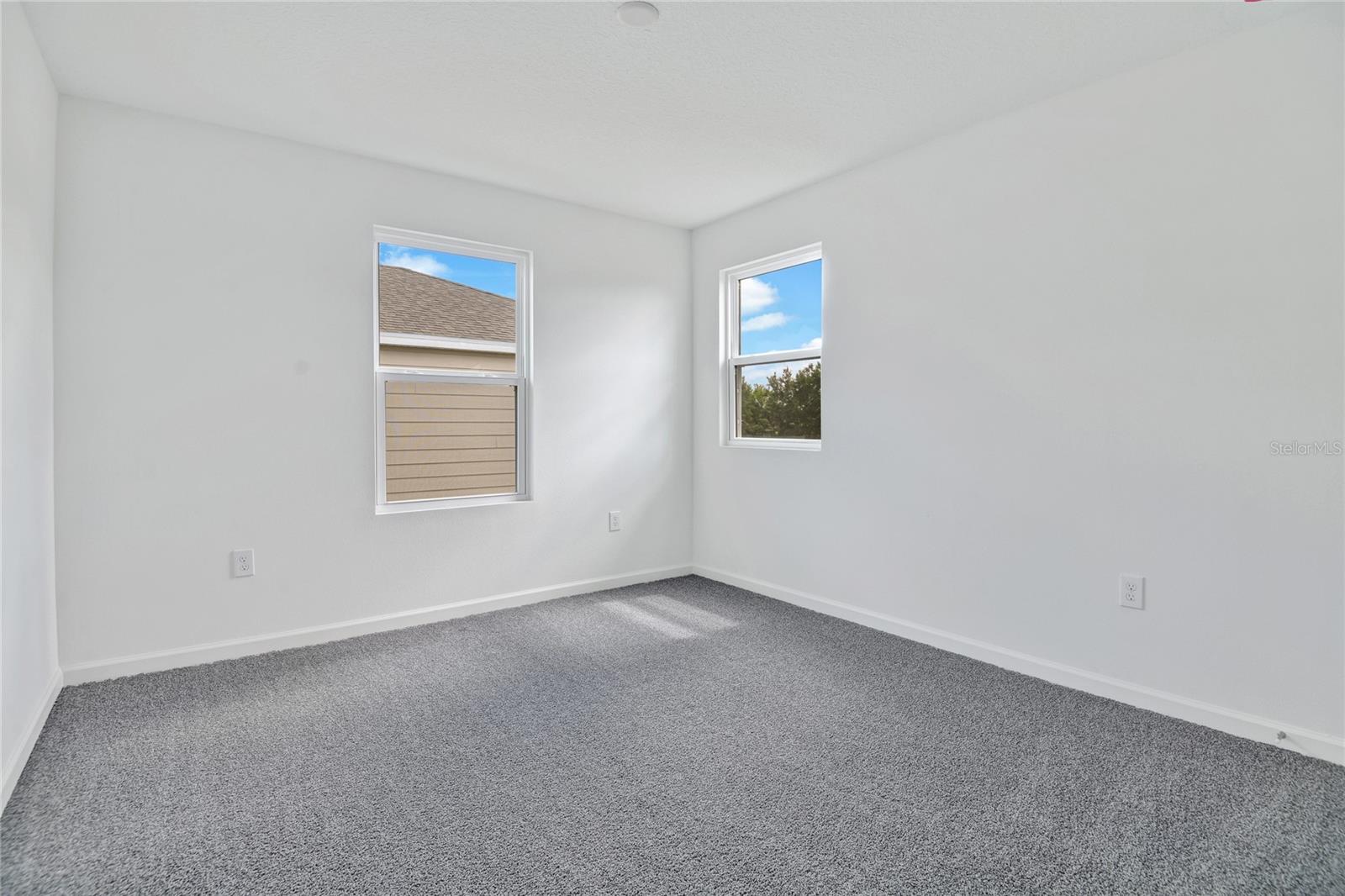 733 LAKE DELL AVE, DUNDEE, FL, 33838