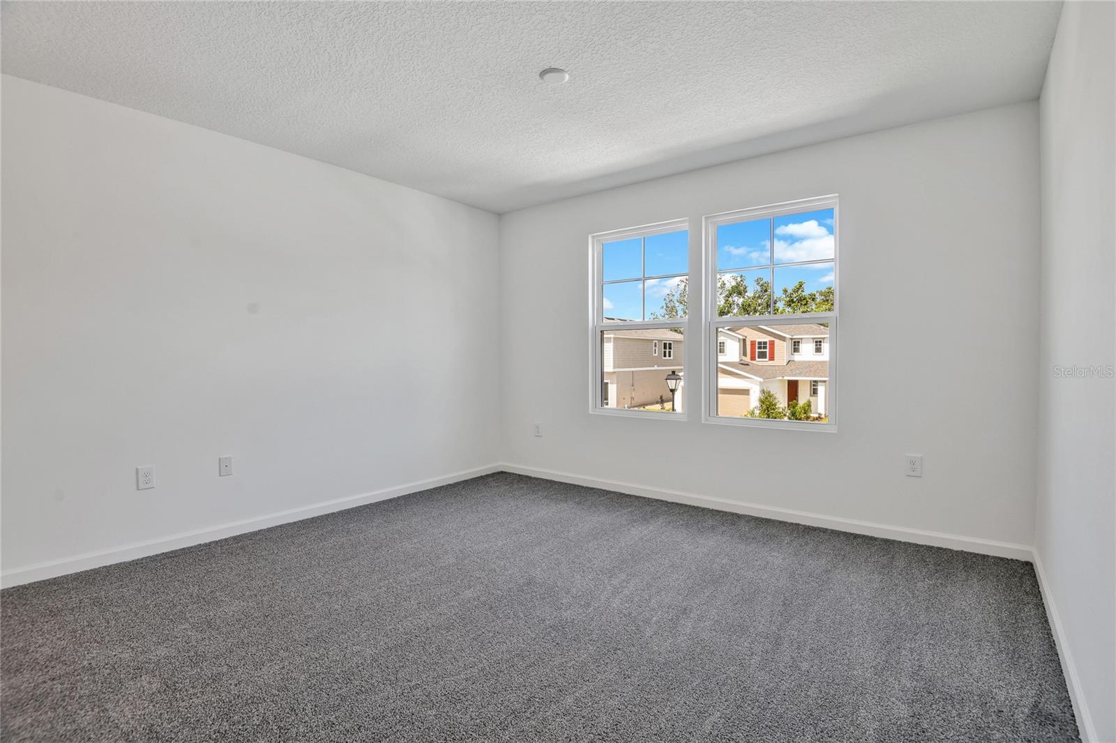 733 LAKE DELL AVE, DUNDEE, FL, 33838