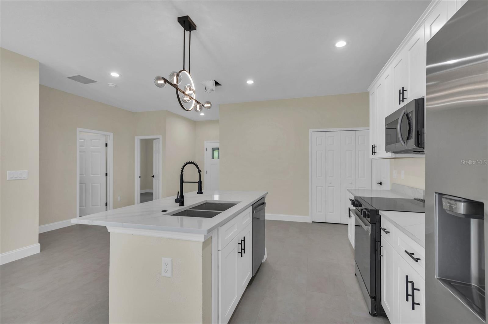 714 PALMETTO AVE, ORANGE CITY, FL, 32763