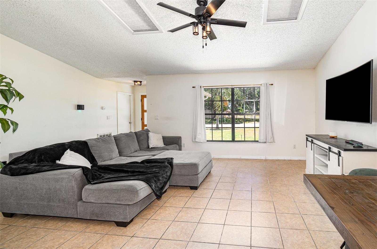 1100 ANNE ELISA CIR, ST CLOUD, FL, 34772