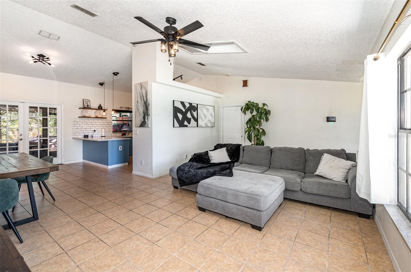 1100 ANNE ELISA CIR, ST CLOUD, FL, 34772