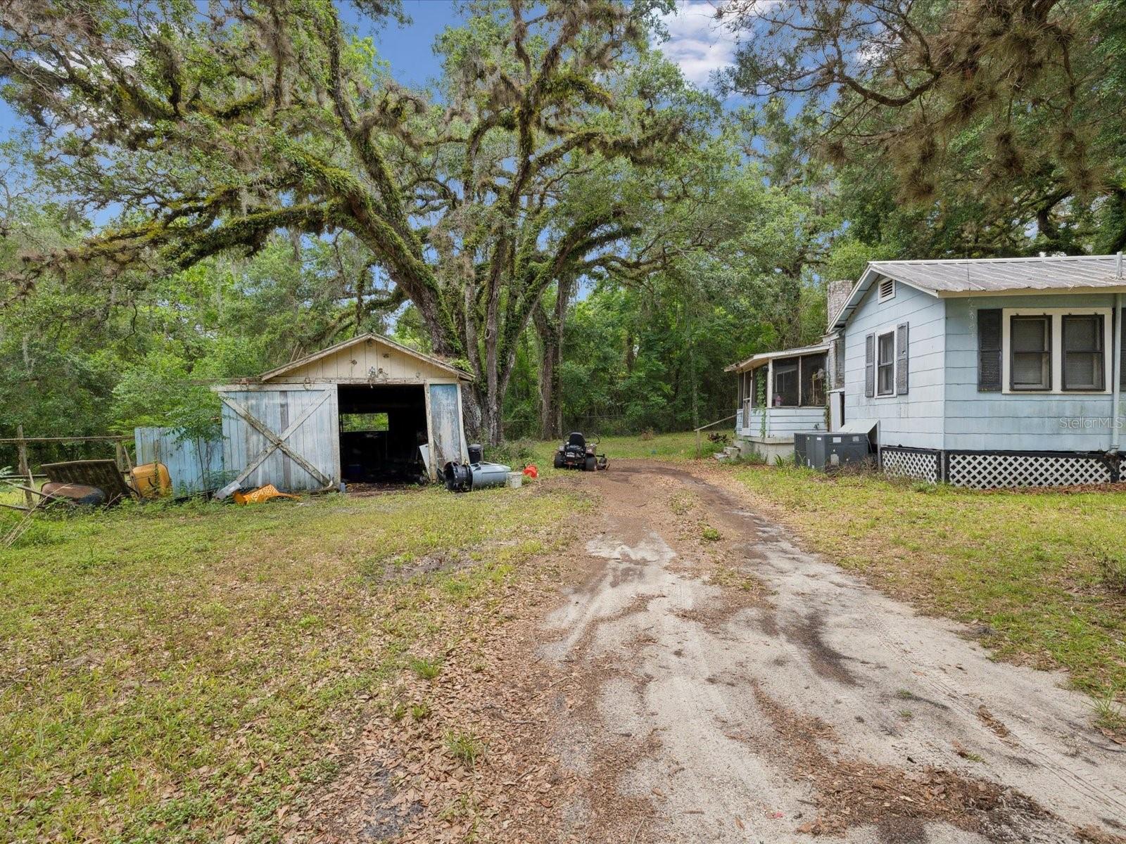 AC CROOM, BROOKSVILLE, FL, 34601