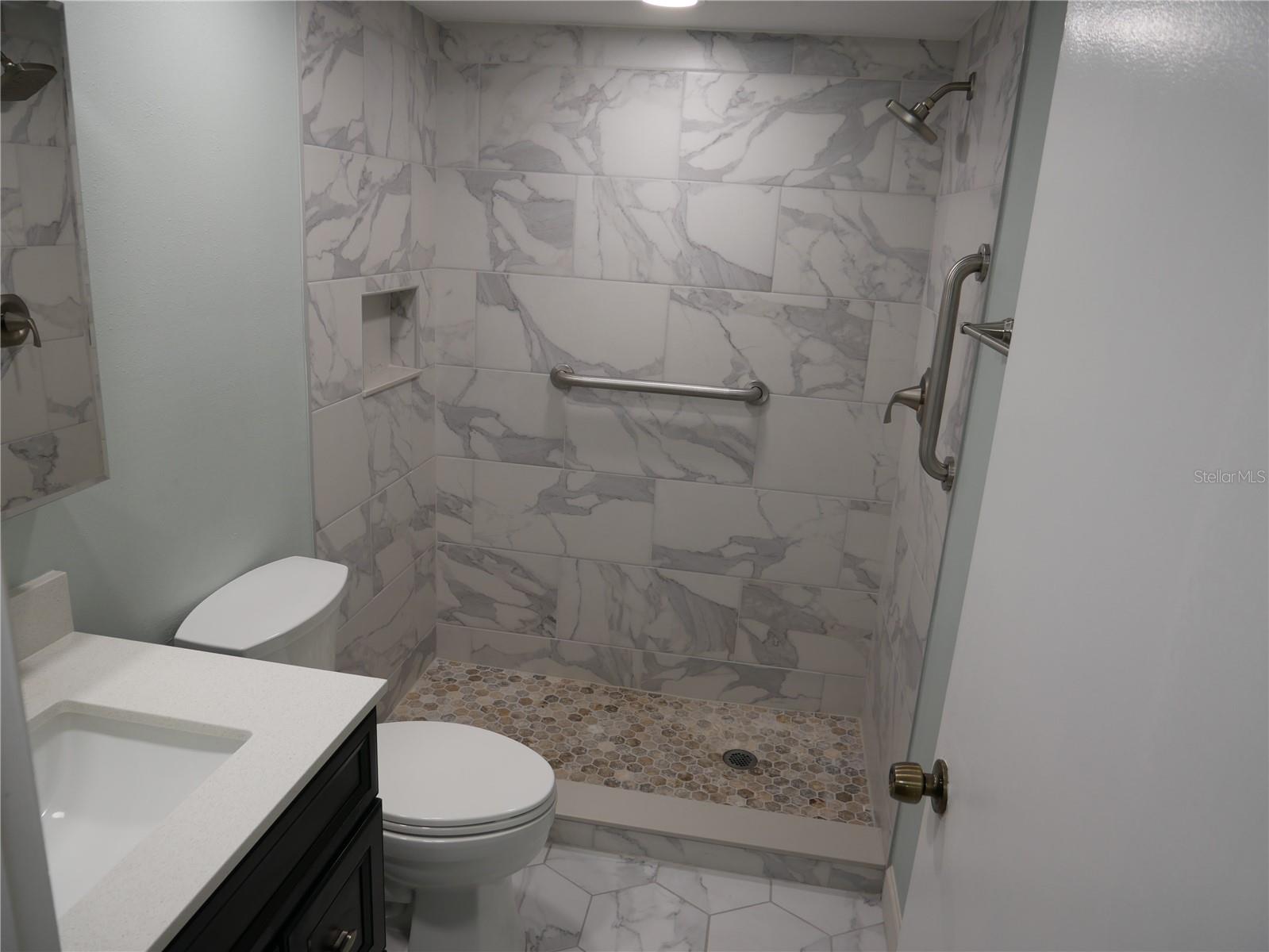 2297 LARK CIR E #E, PALM HARBOR, FL, 34684