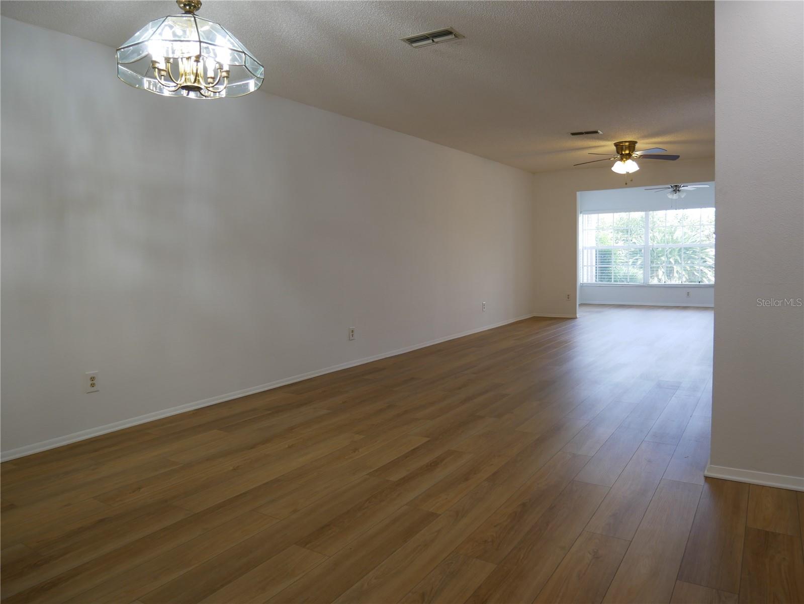 2297 LARK CIR E #E, PALM HARBOR, FL, 34684