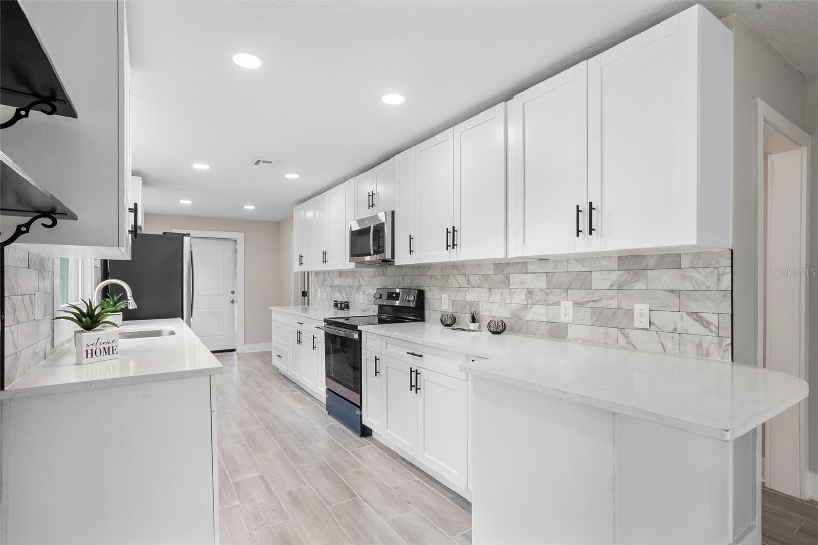 209 N 14TH ST, LEESBURG, FL, 34748