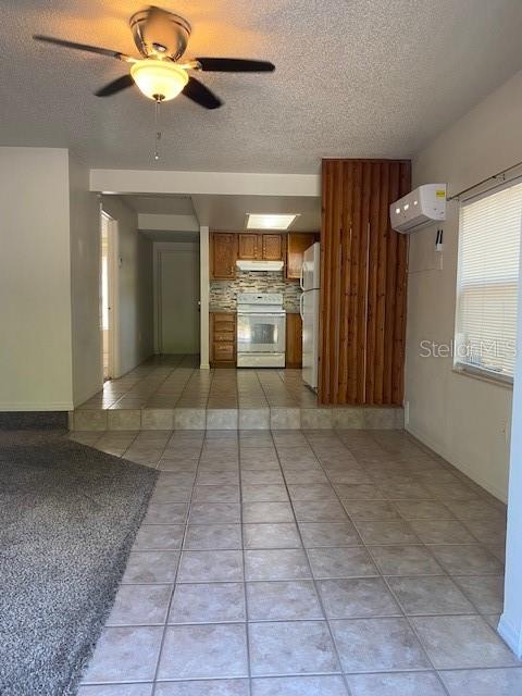 121 N MCDONALD AVE, DELAND, FL, 32724