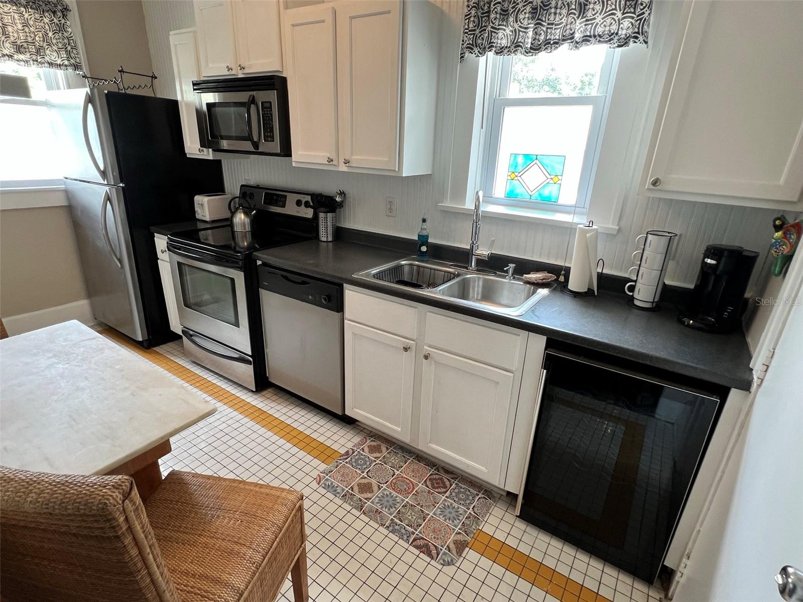 2014 JACKSON ST N #5, ST PETERSBURG, FL, 33704