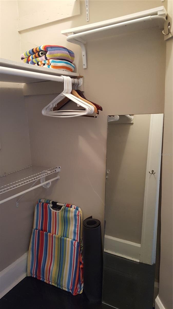 2014 JACKSON ST N #5, ST PETERSBURG, FL, 33704