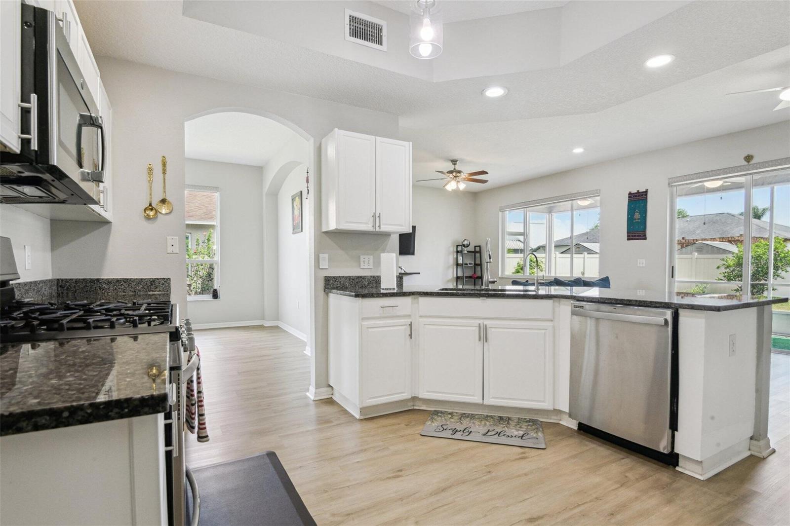 29704 EAGLE STATION DR, WESLEY CHAPEL, FL, 33543
