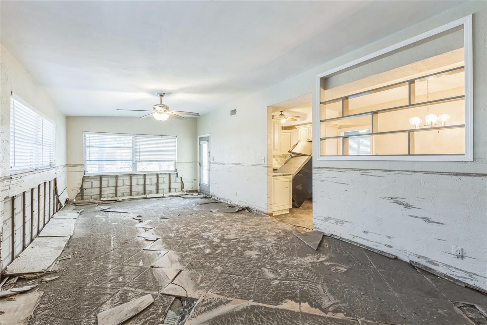 15406 2ND ST E, MADEIRA BEACH, FL, 33708