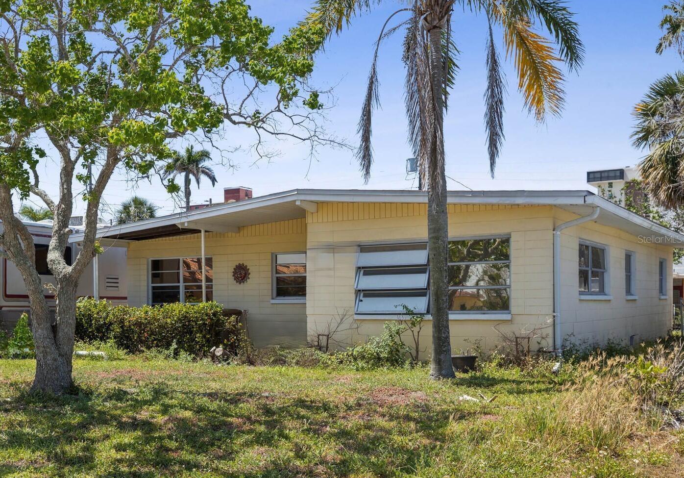 15406 2ND ST E, MADEIRA BEACH, FL, 33708