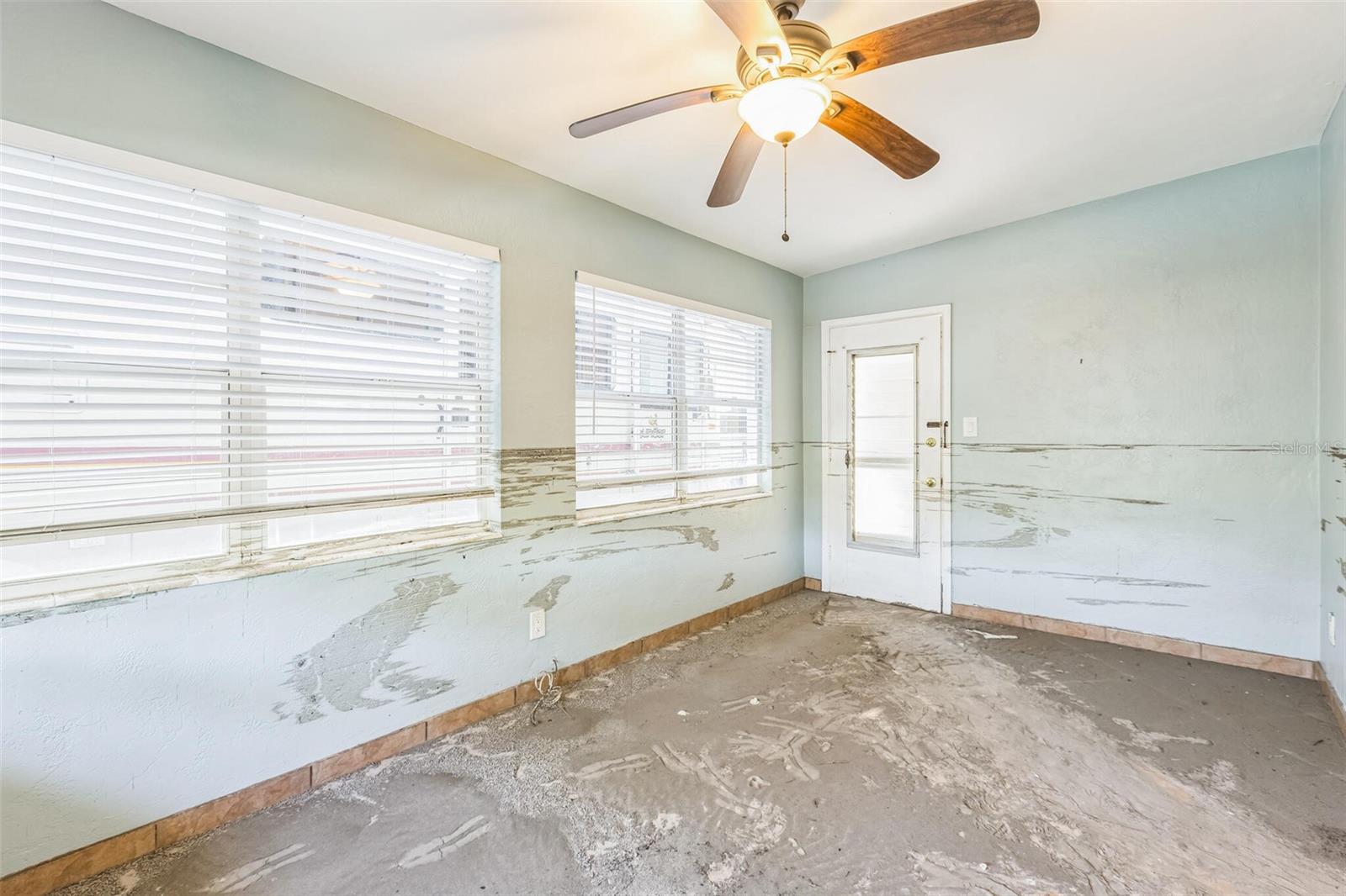 15406 2ND ST E, MADEIRA BEACH, FL, 33708