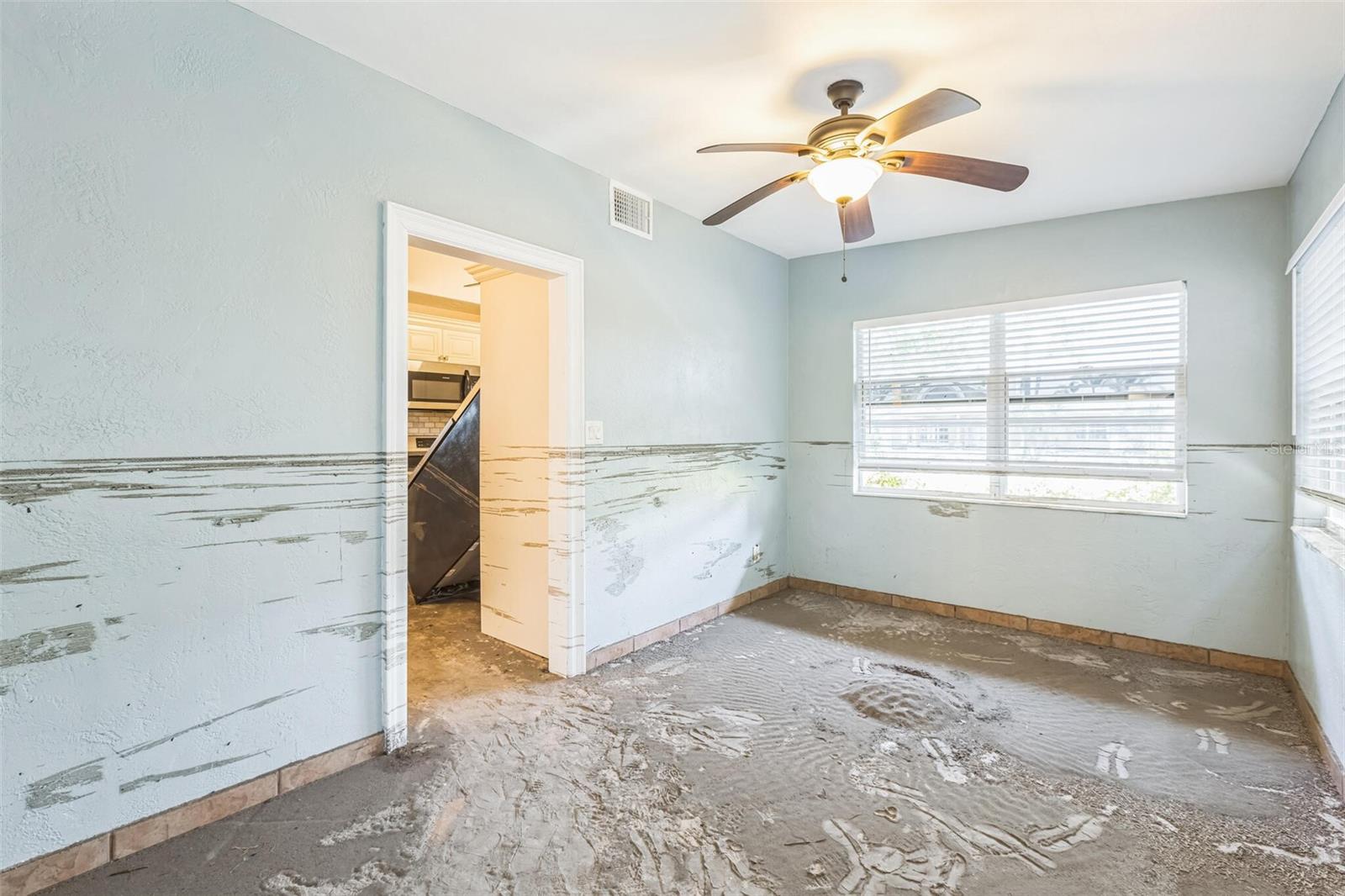 15406 2ND ST E, MADEIRA BEACH, FL, 33708
