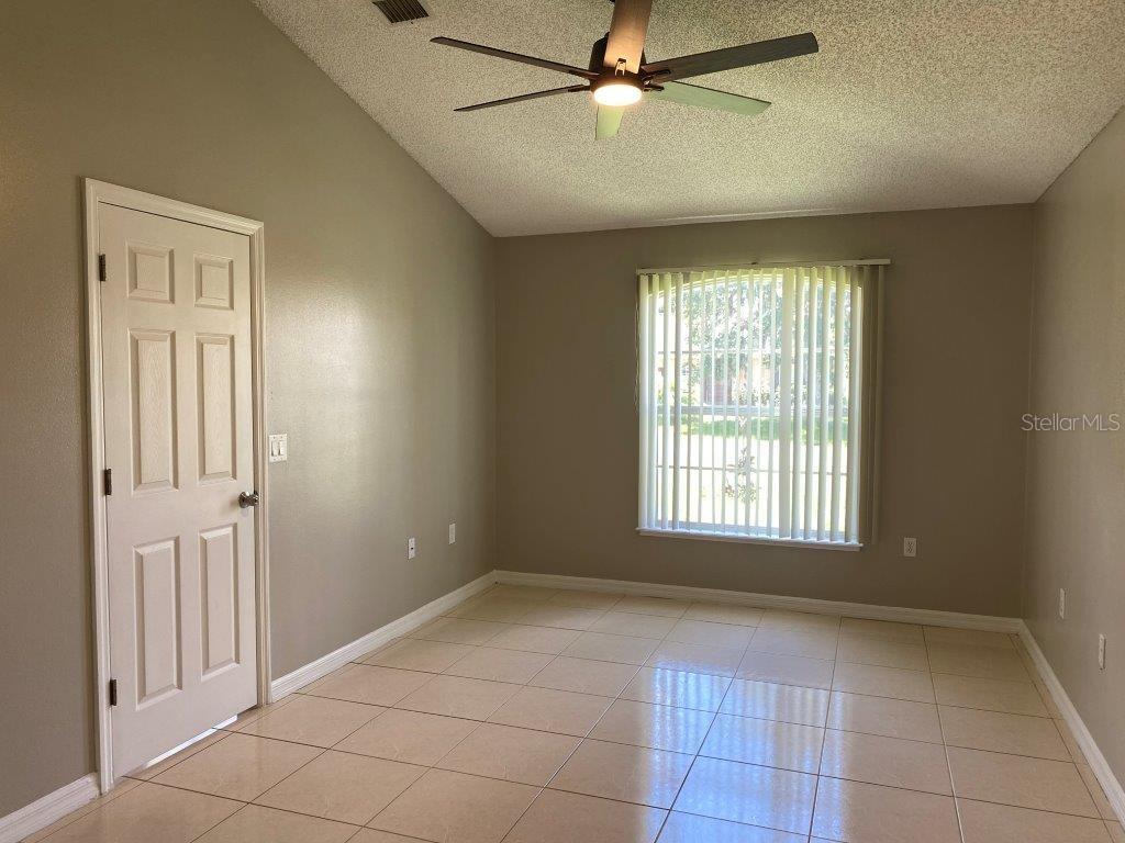 942 LOUVRE CT, KISSIMMEE, FL, 34759