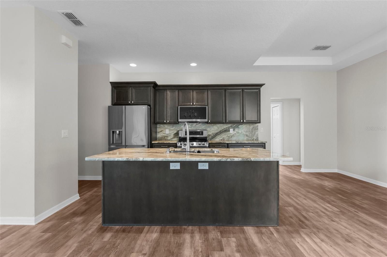 11344 GALLINULE AVE, WEEKI WACHEE, FL, 34613