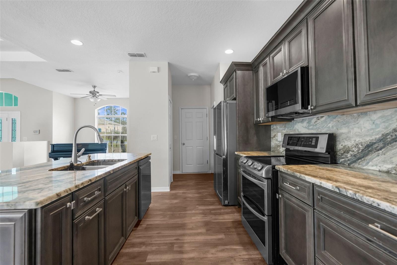 11344 GALLINULE AVE, WEEKI WACHEE, FL, 34613