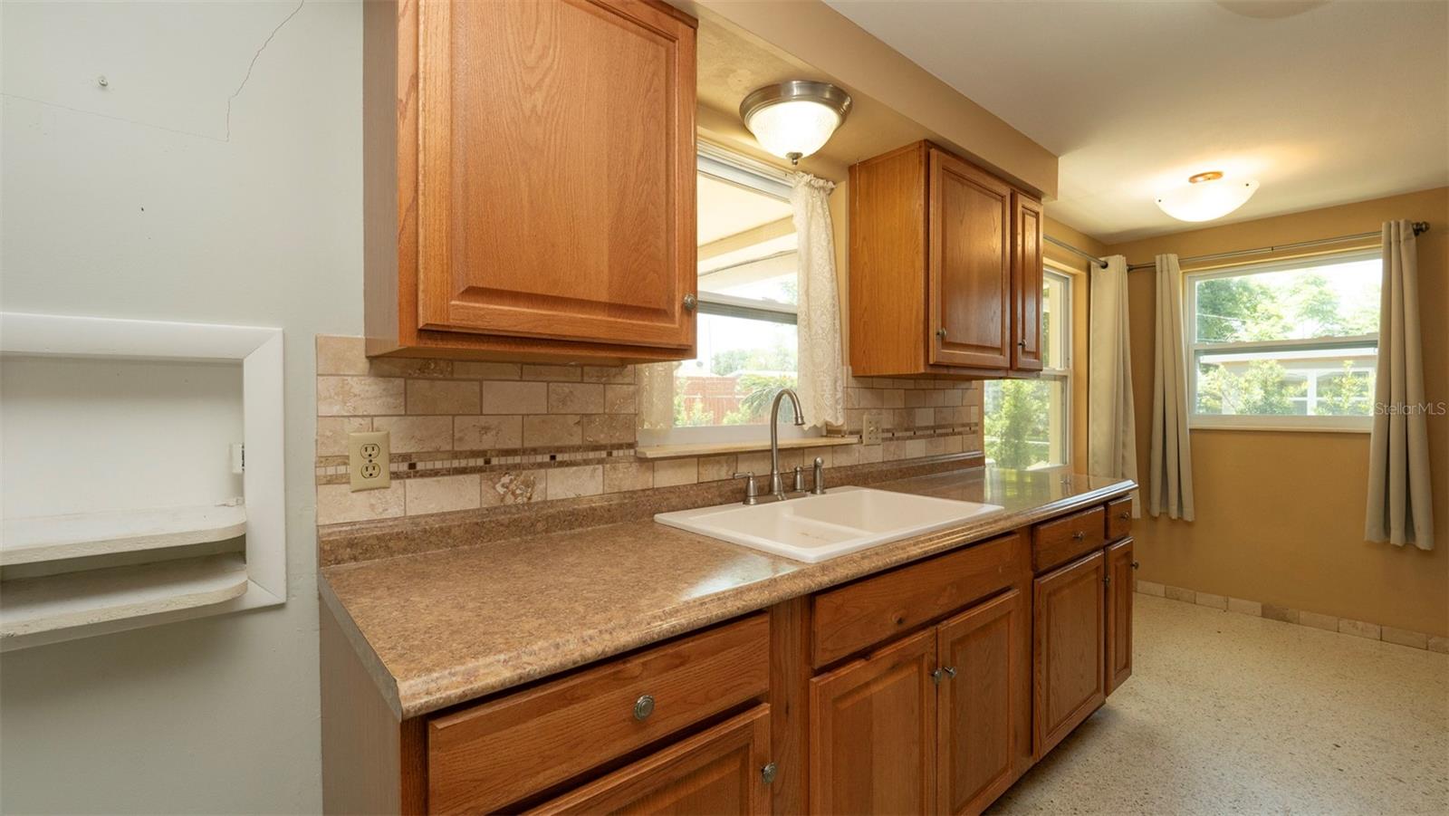 5018 SHERWOOD DR, NEW PORT RICHEY, FL, 34652