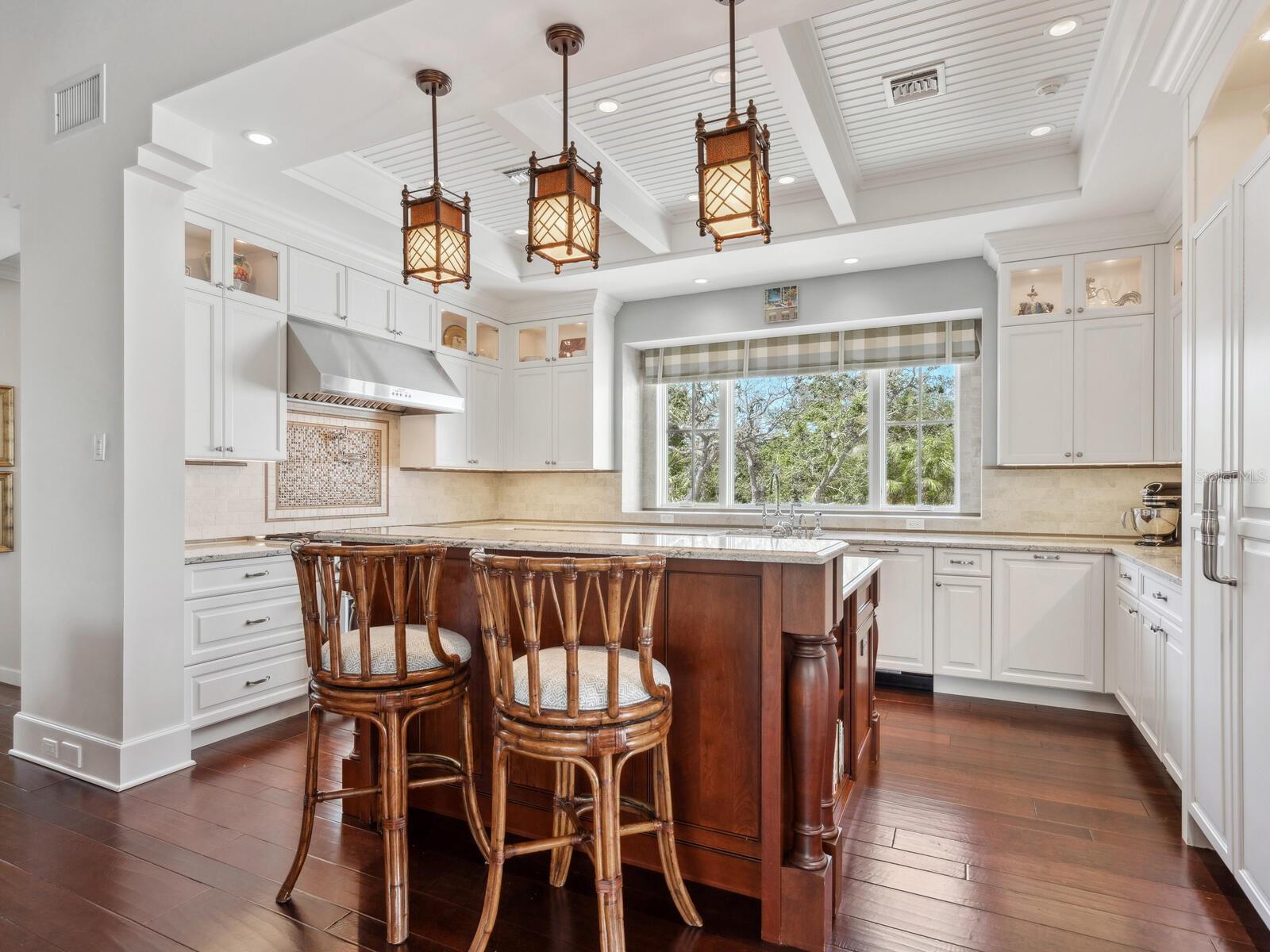 A4651061 Property Photo