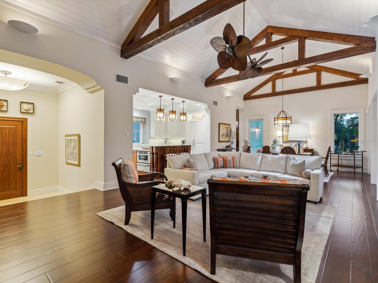 A4651061 Property Photo