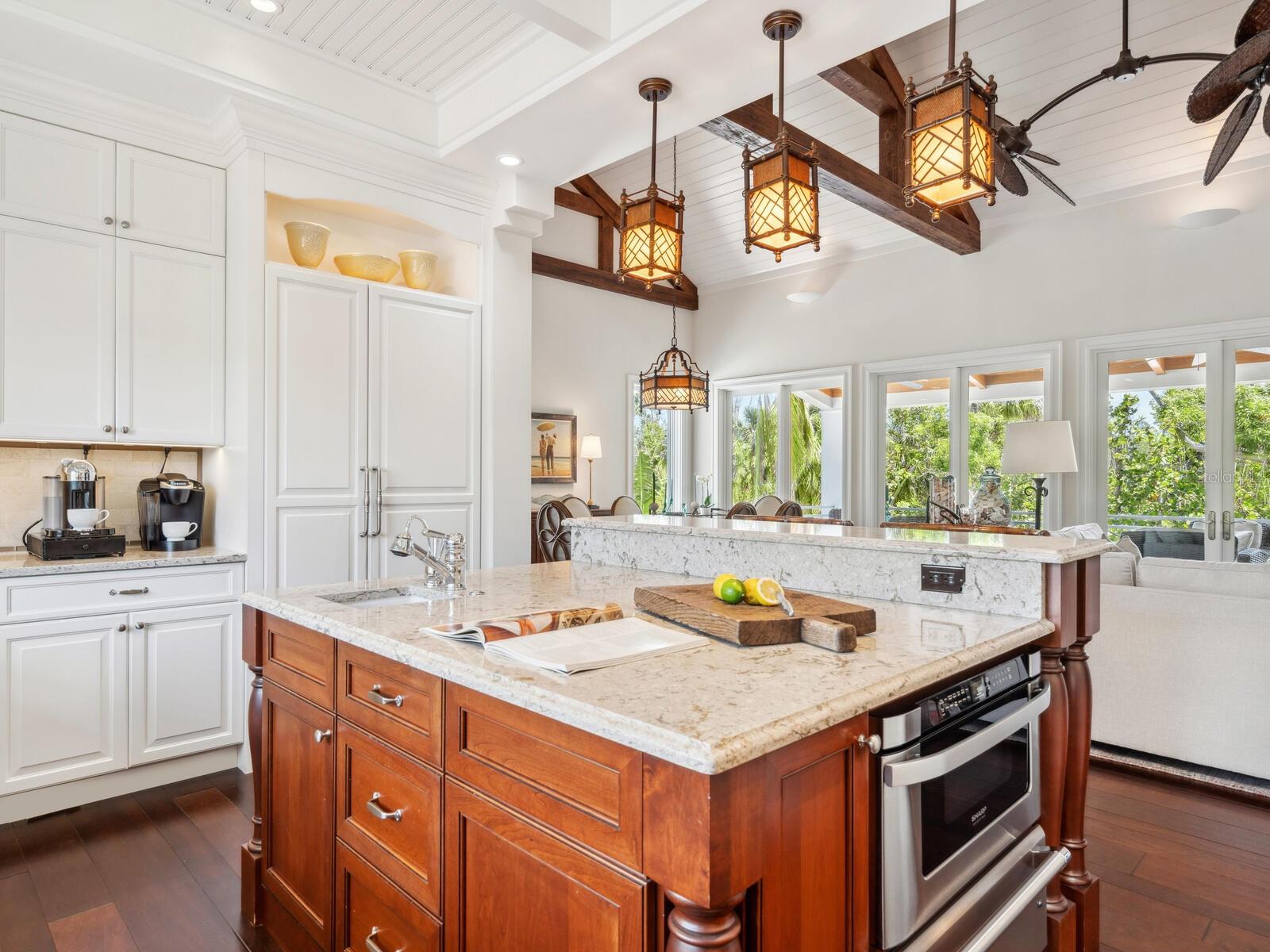 A4651061 Property Photo