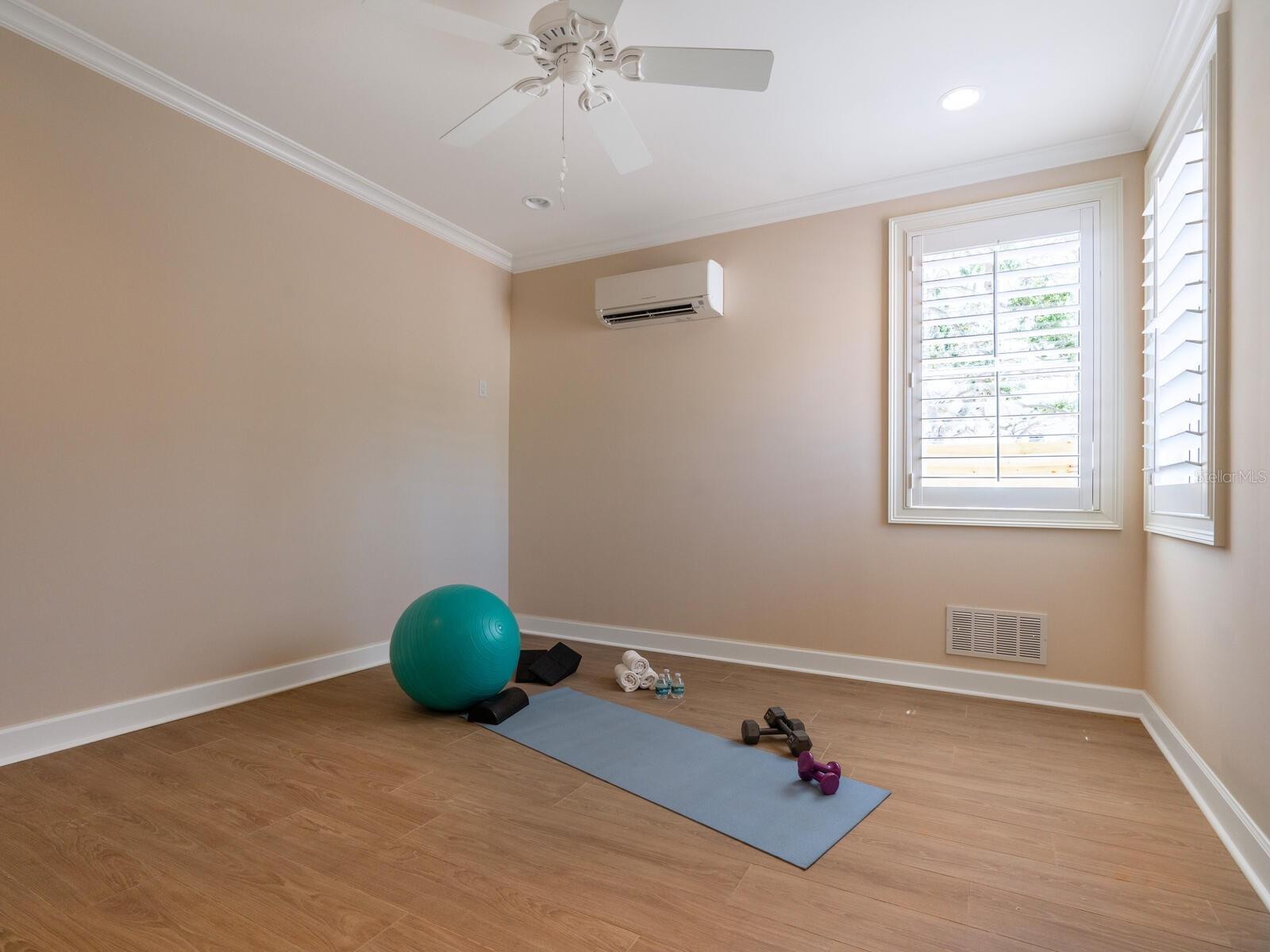 A4651061 Property Photo