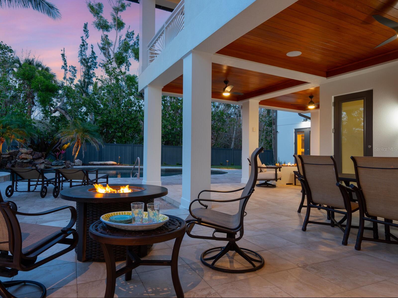 A4651061 Property Photo