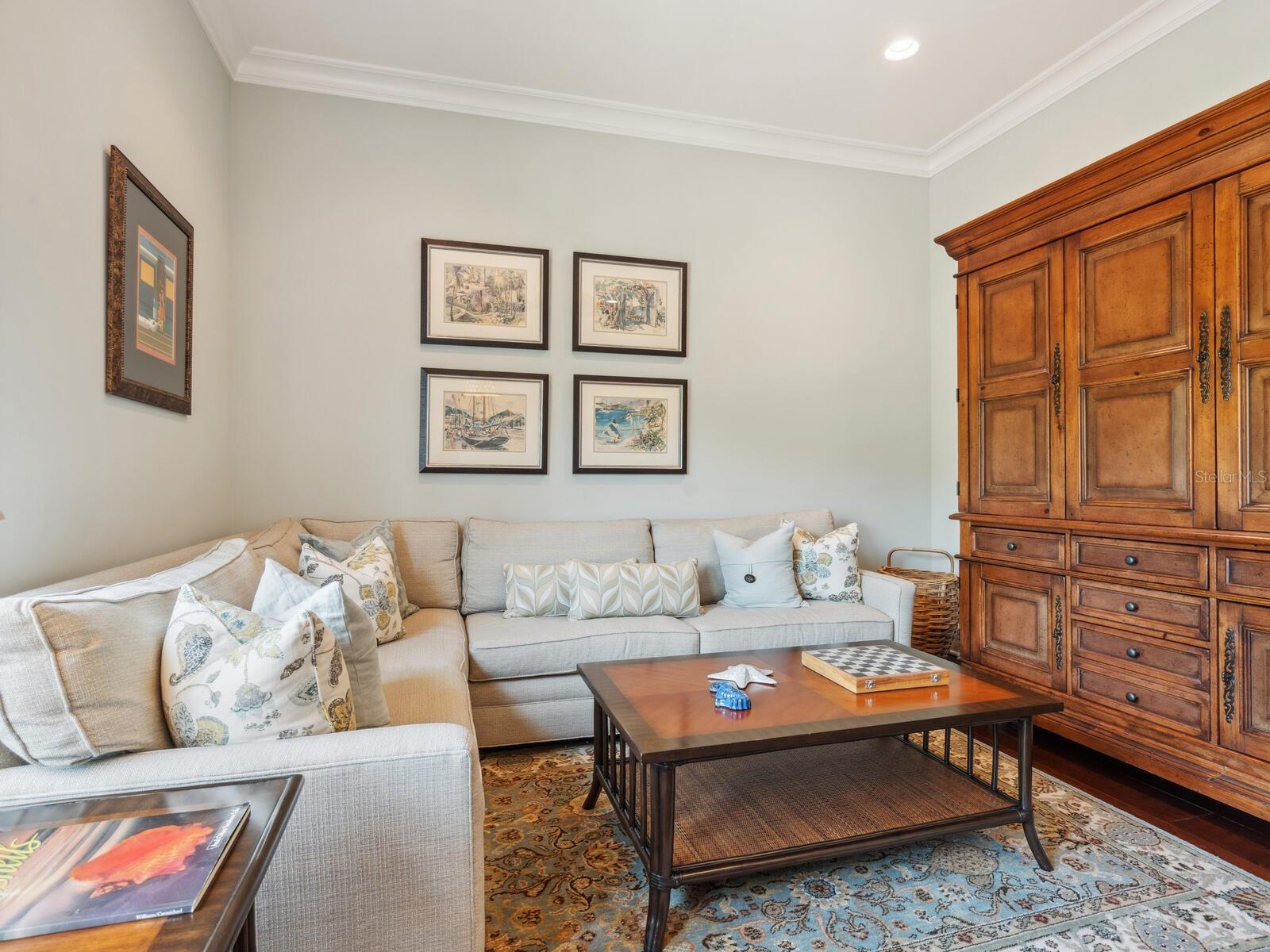 A4651061 Property Photo