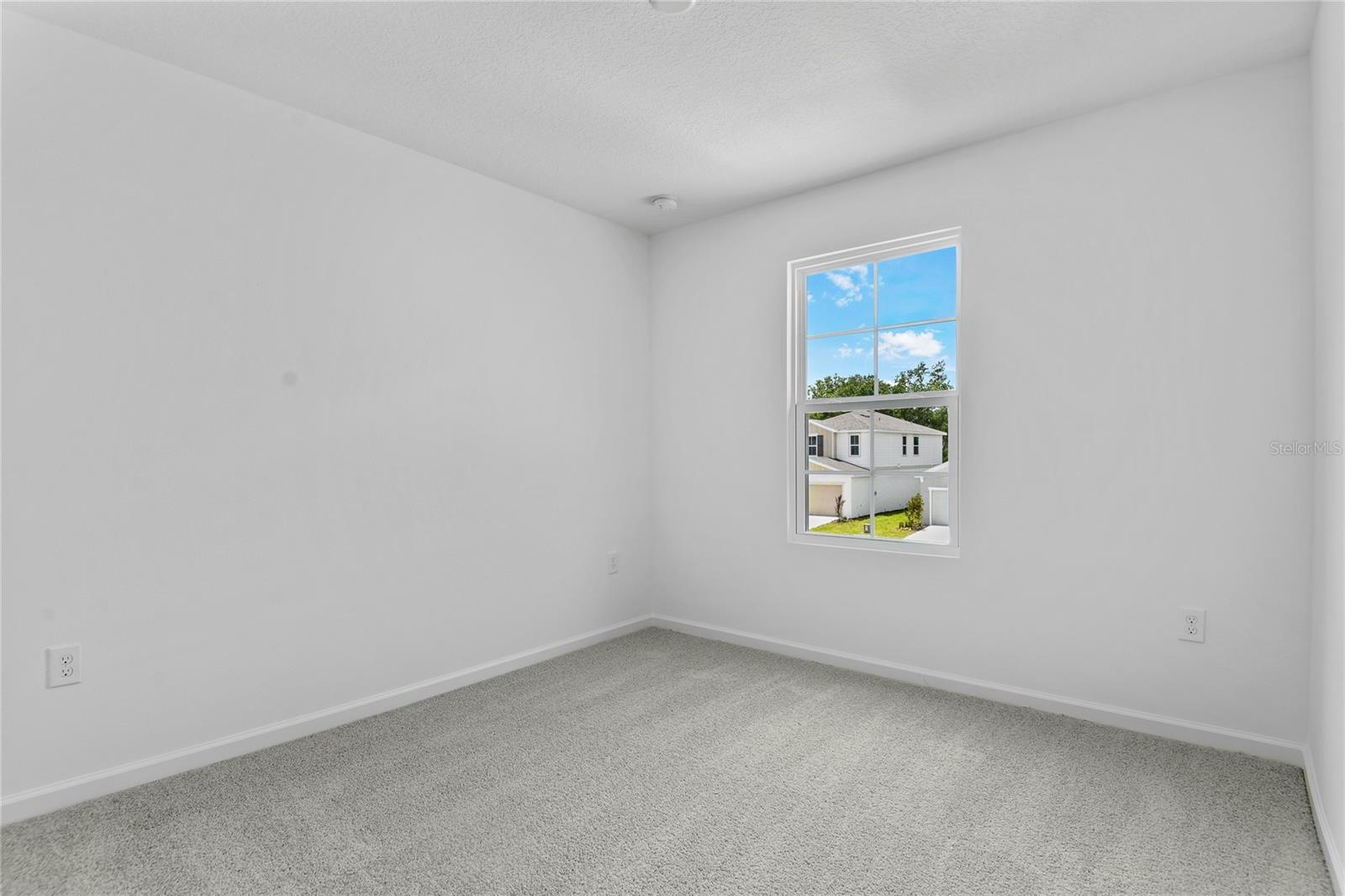 725 LAKE DELL AVE, DUNDEE, FL, 33838