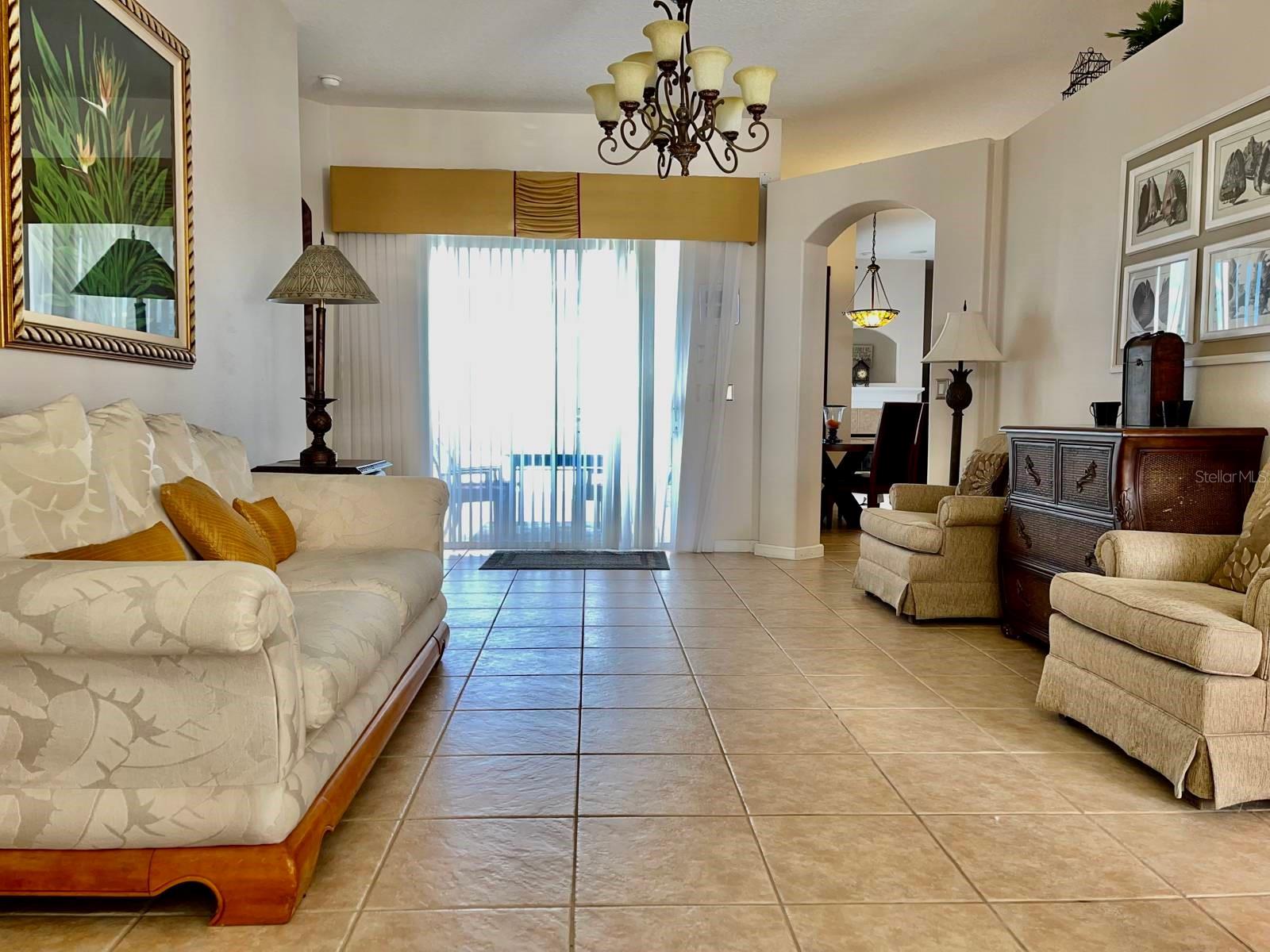 242 PRESTWICK DR, DAVENPORT, FL, 33897