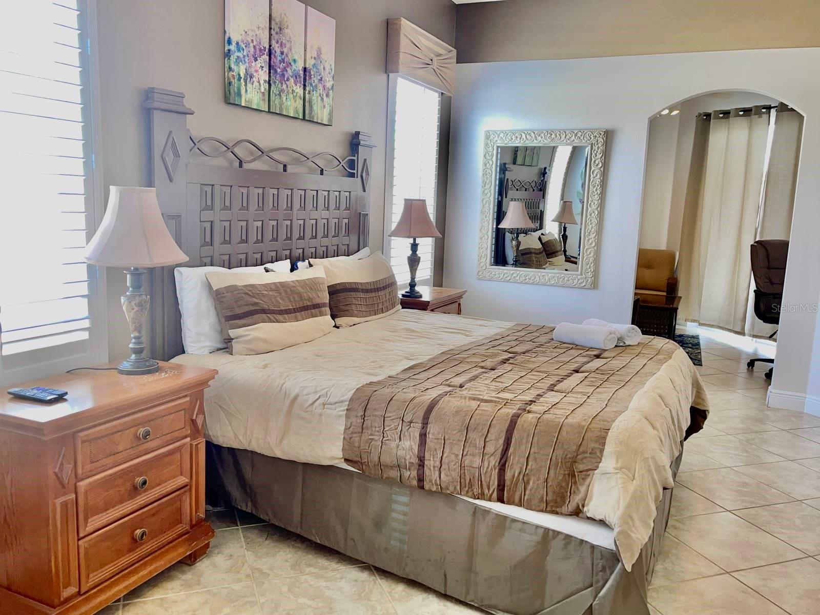 242 PRESTWICK DR, DAVENPORT, FL, 33897