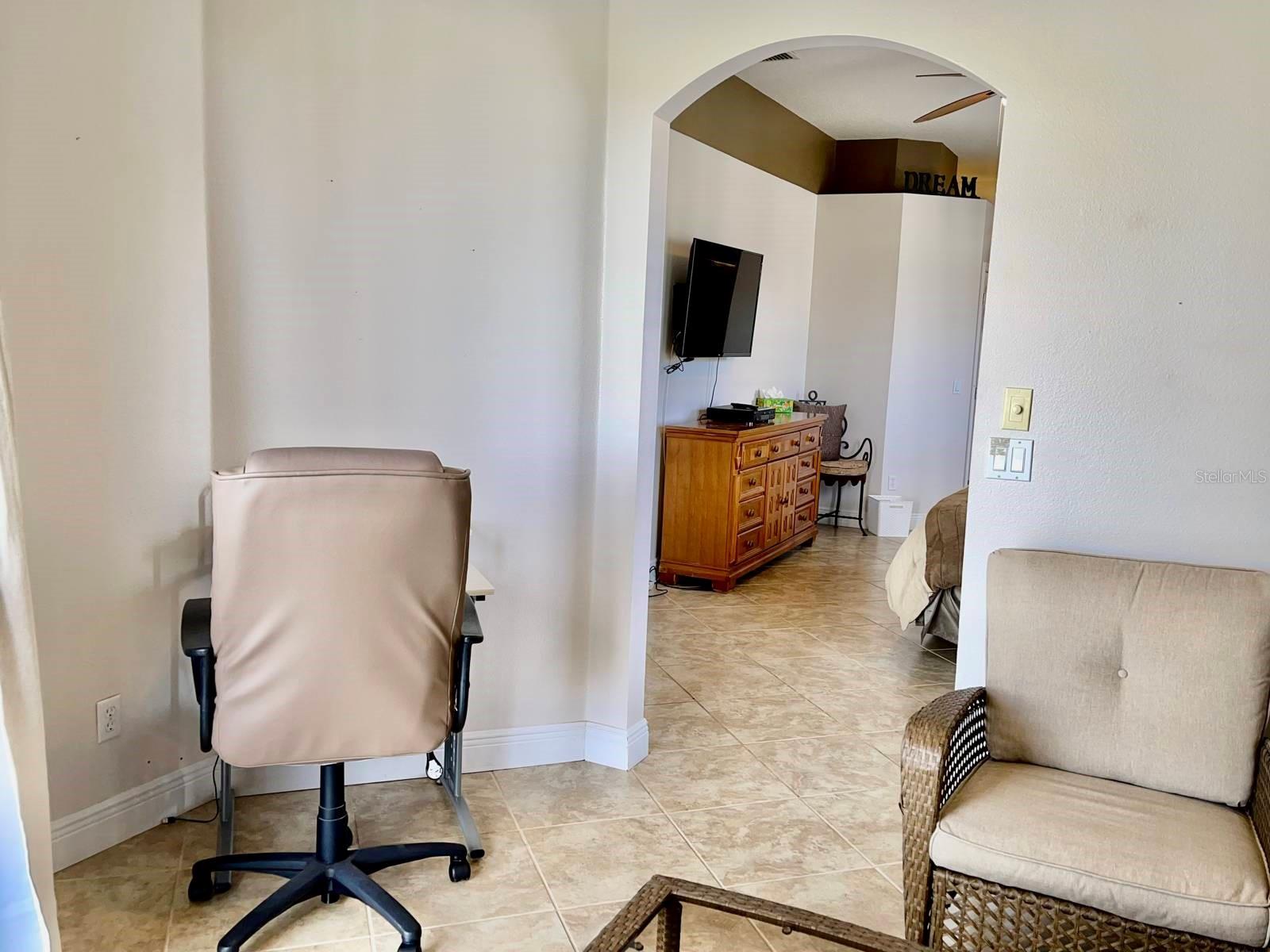 242 PRESTWICK DR, DAVENPORT, FL, 33897