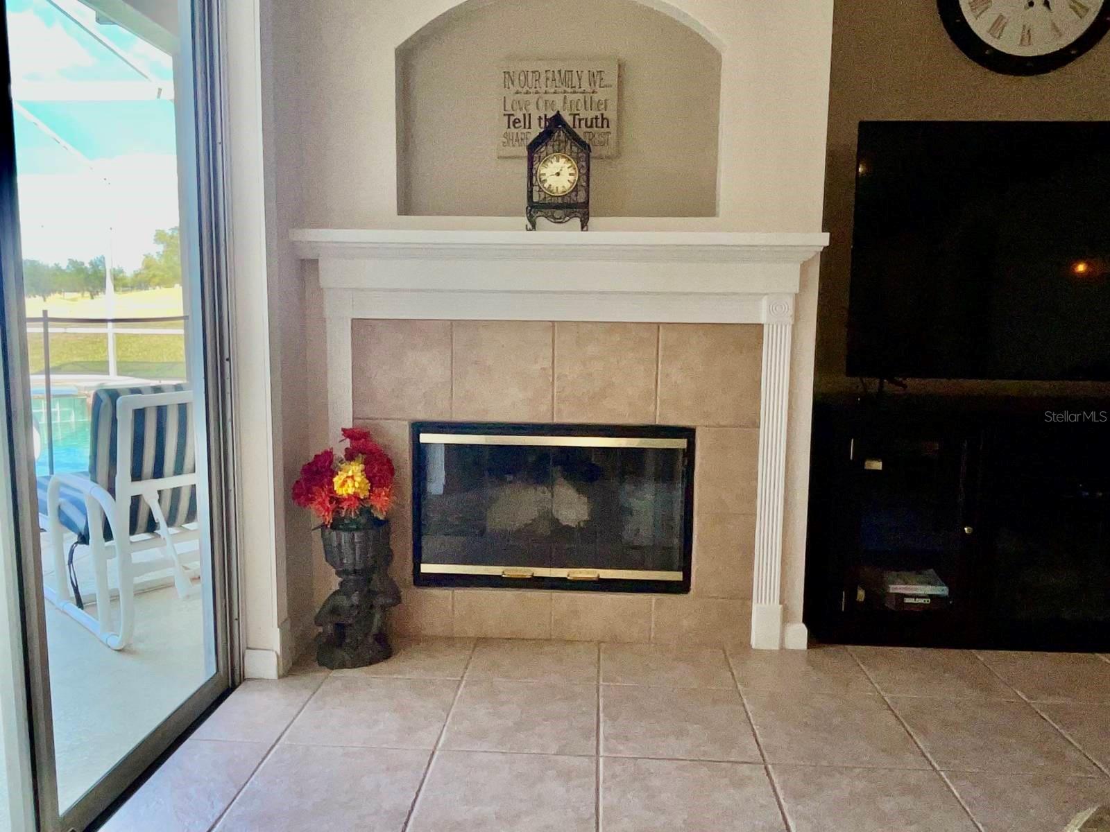 242 PRESTWICK DR, DAVENPORT, FL, 33897