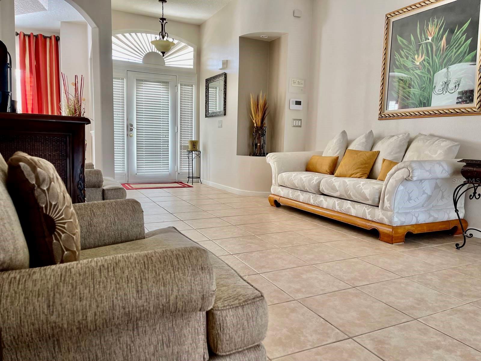 242 PRESTWICK DR, DAVENPORT, FL, 33897