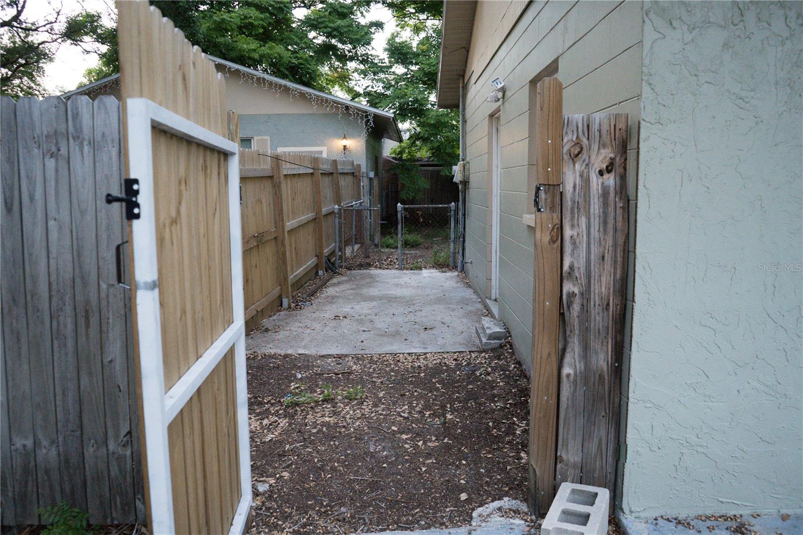 4114 E SEWAHA ST, TAMPA, FL, 33617