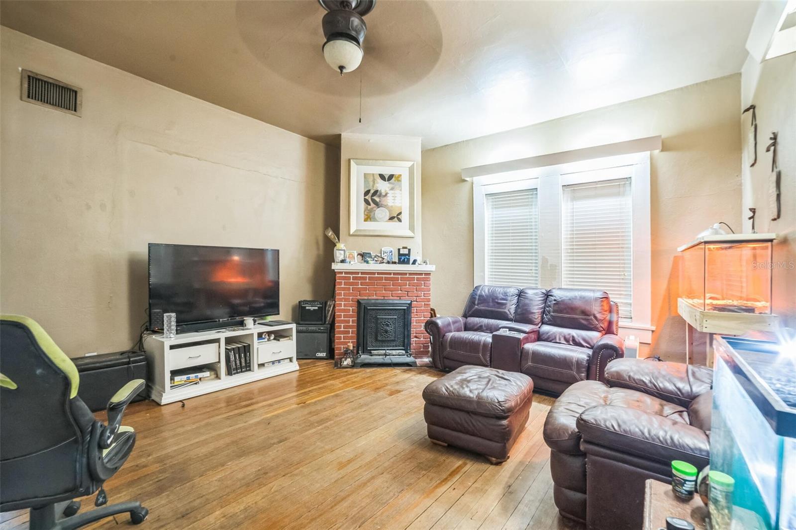 419 PALM AVE, EUSTIS, FL, 32726