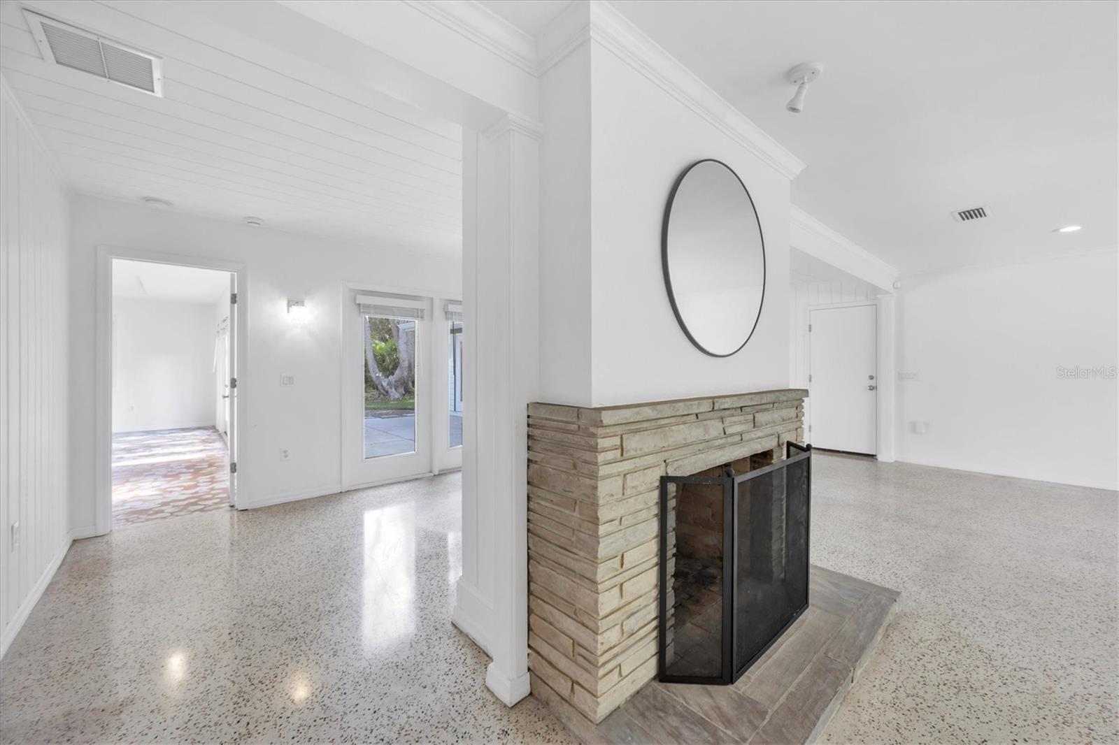 1773 SOUTH DR, SARASOTA, FL, 34239