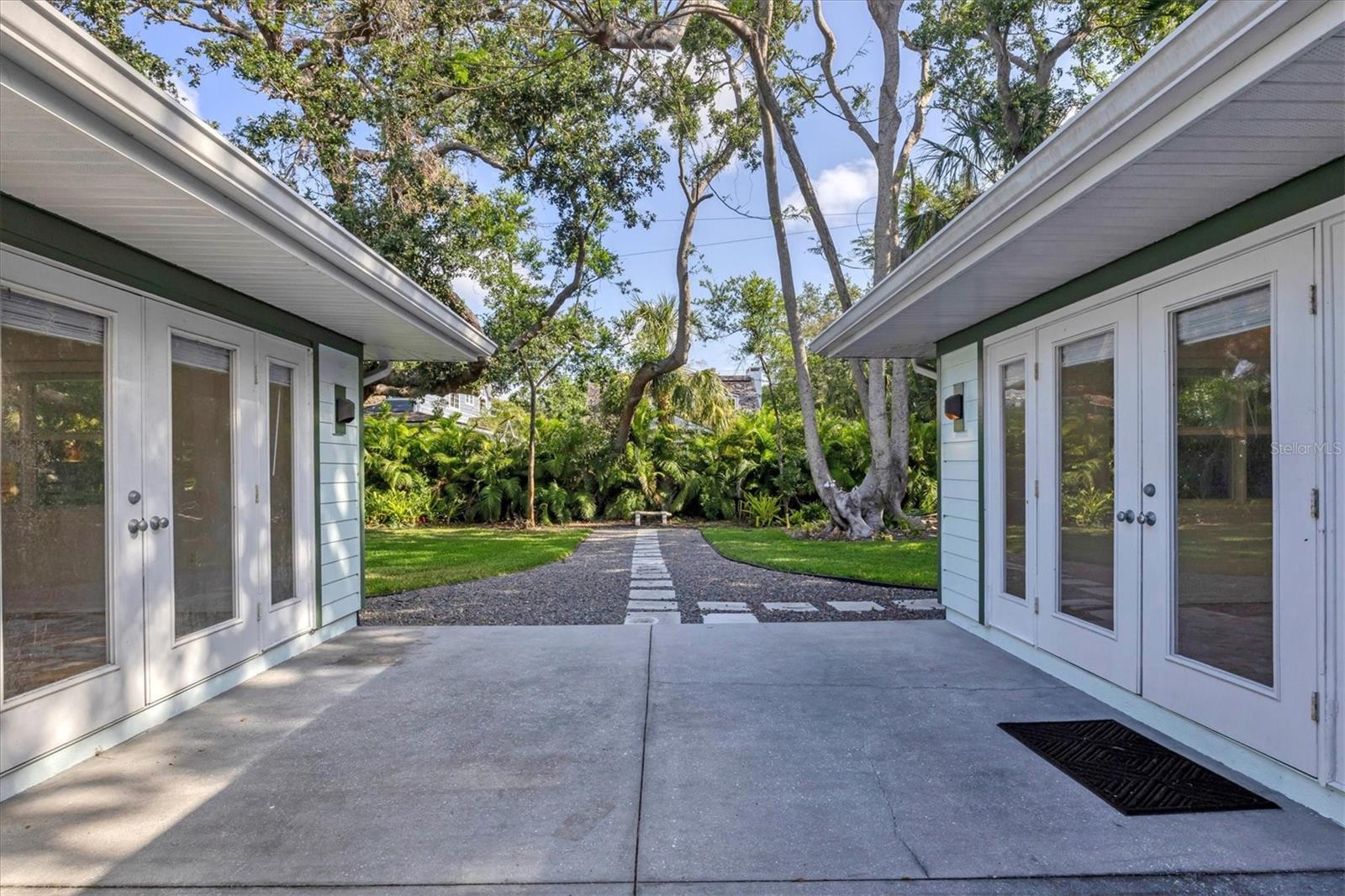 1773 SOUTH DR, SARASOTA, FL, 34239