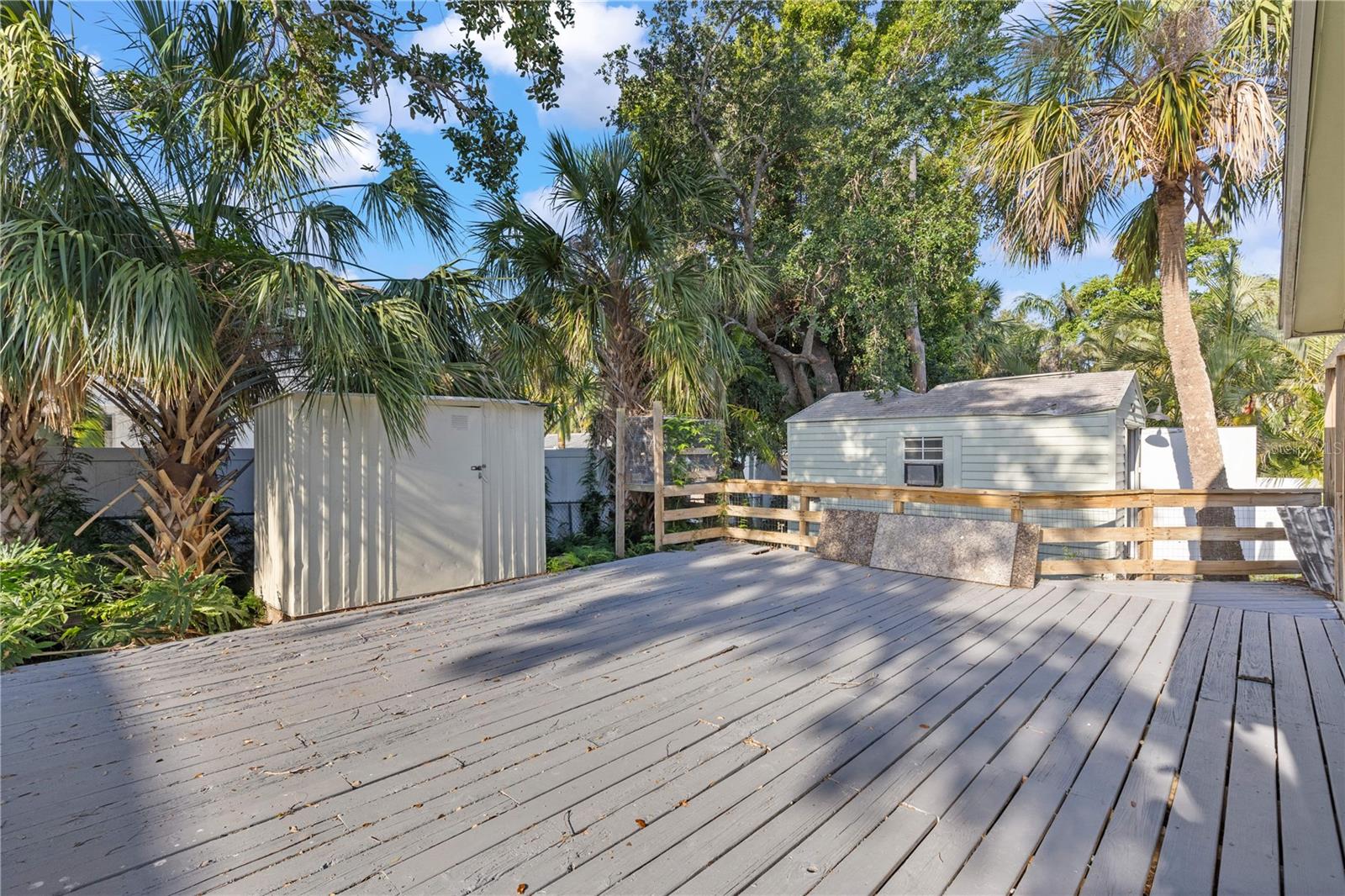 1802 ROBINHOOD ST, SARASOTA, FL, 34231