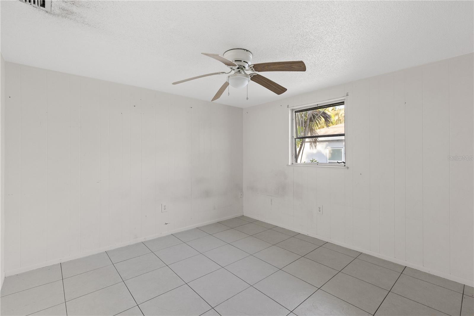 1802 ROBINHOOD ST, SARASOTA, FL, 34231