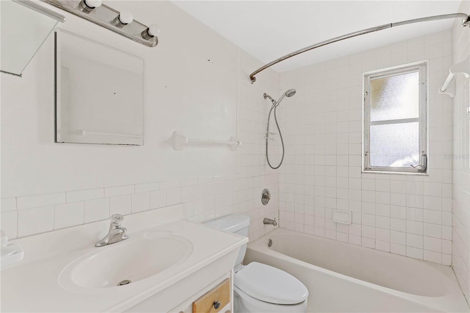 1802 ROBINHOOD ST, SARASOTA, FL, 34231