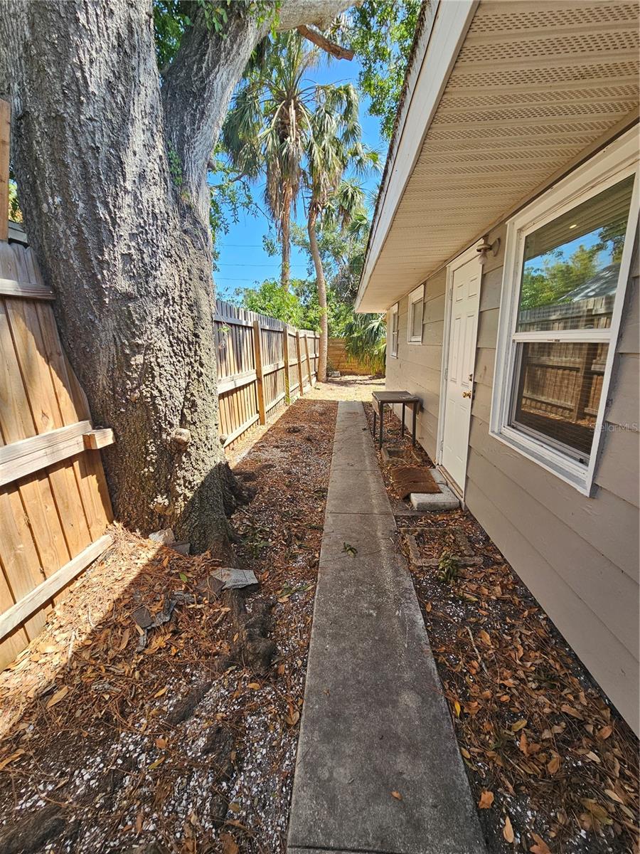 2168 WOOD ST, SARASOTA, FL, 34237